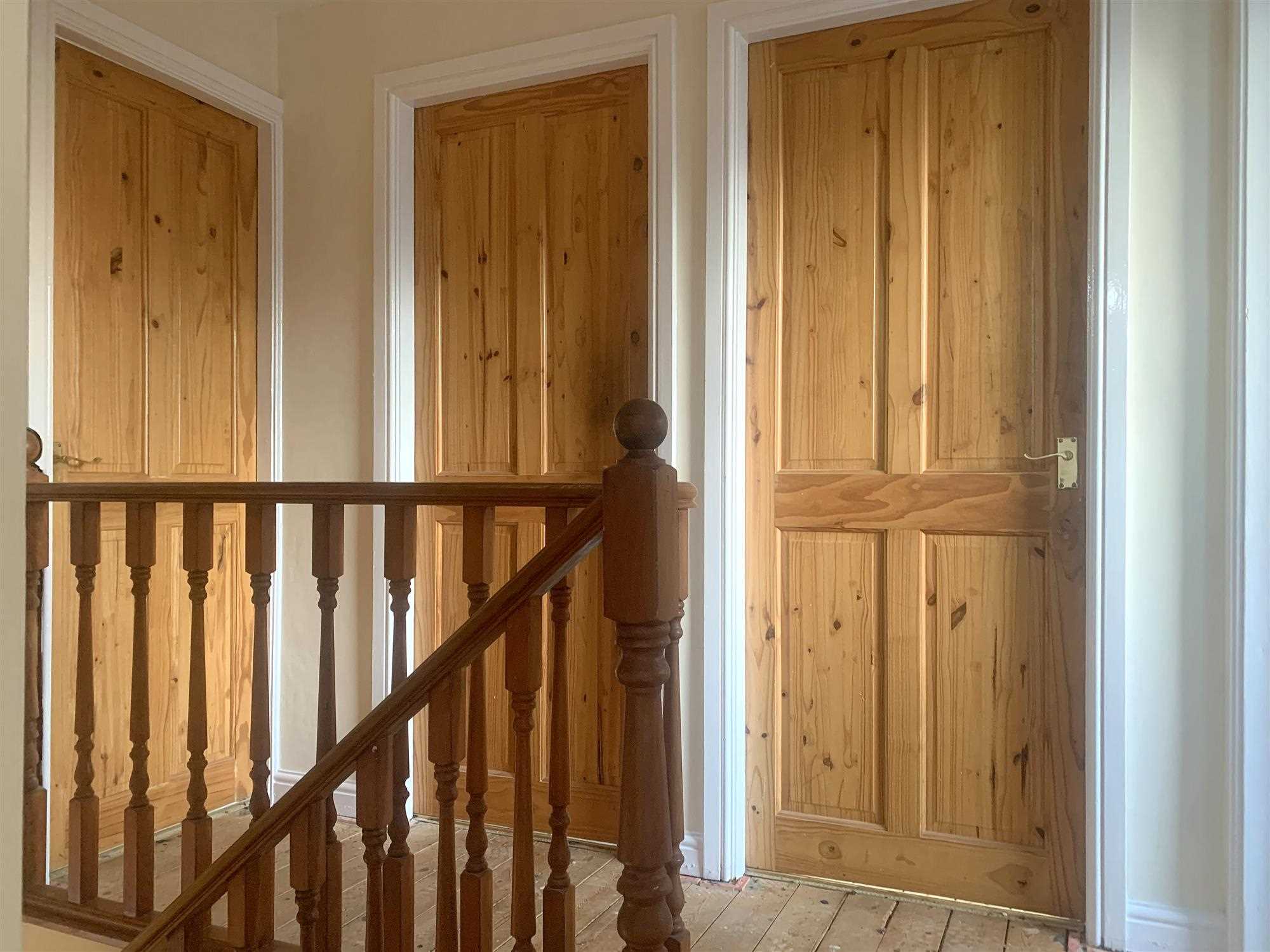 Southfields - Picture 12