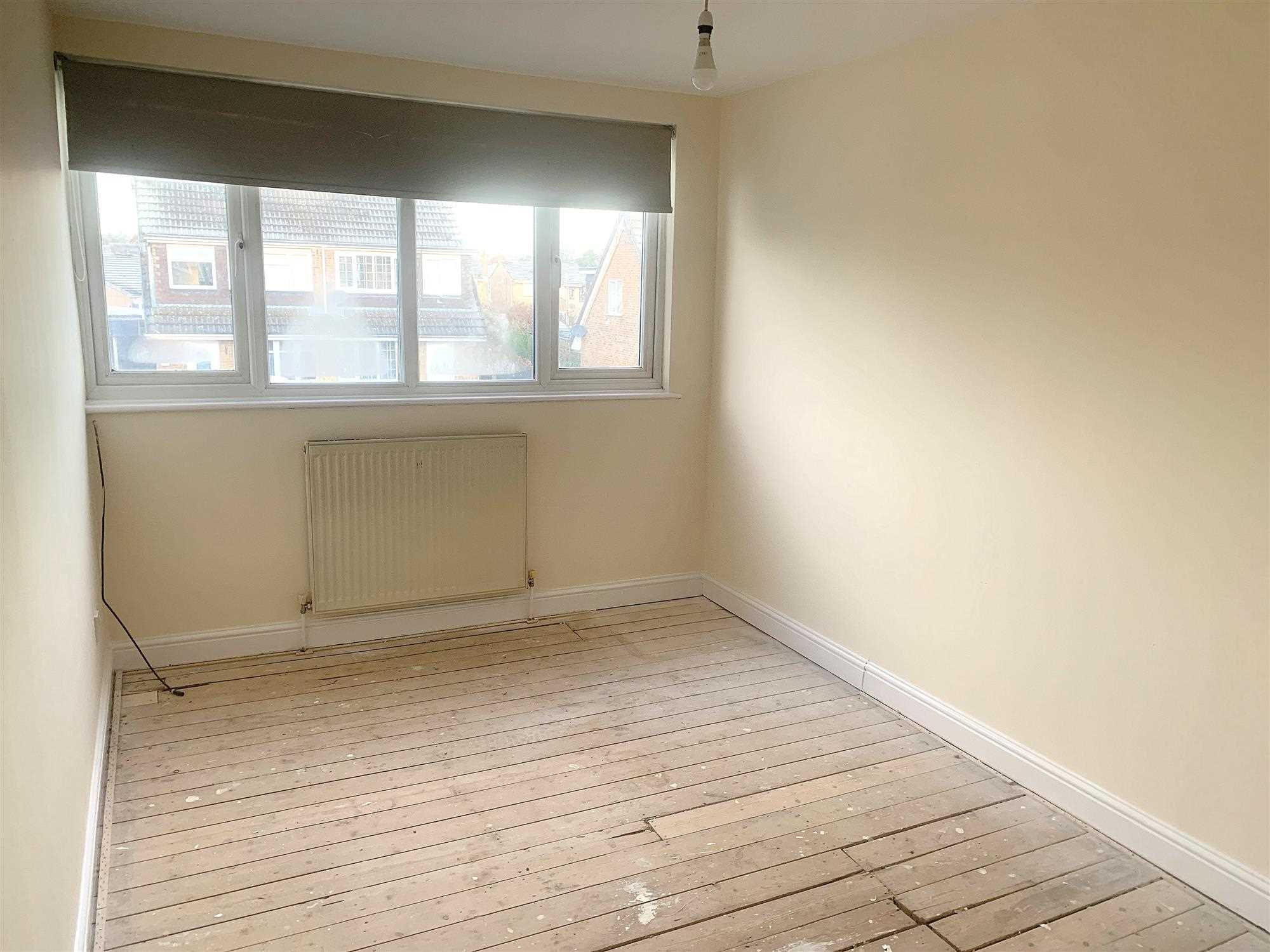 Southfields - Picture 18