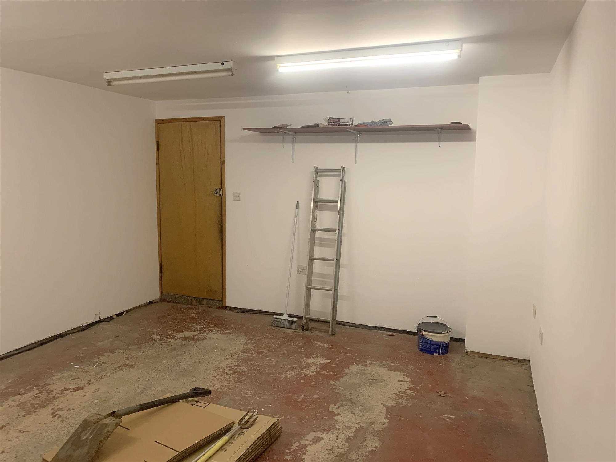 Southfields - Picture 26