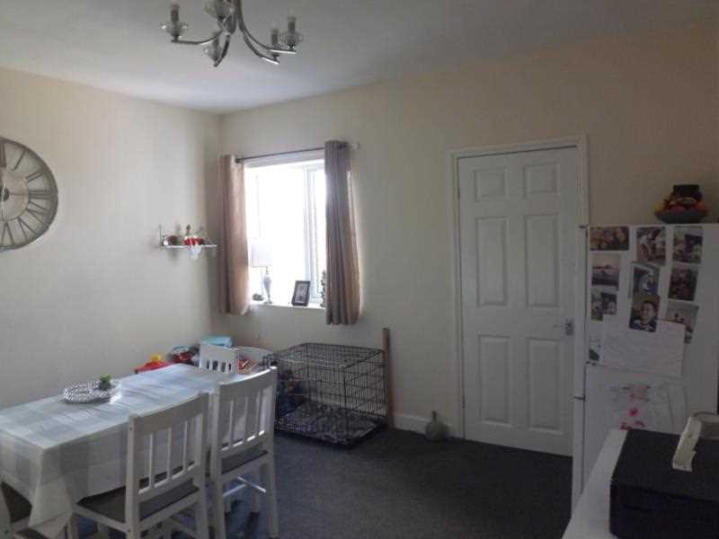 Clowne Road - Picture 4