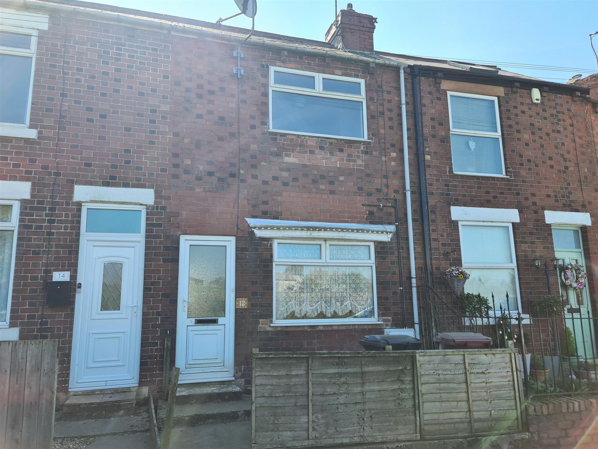 Hickinwood Lane - Picture 1