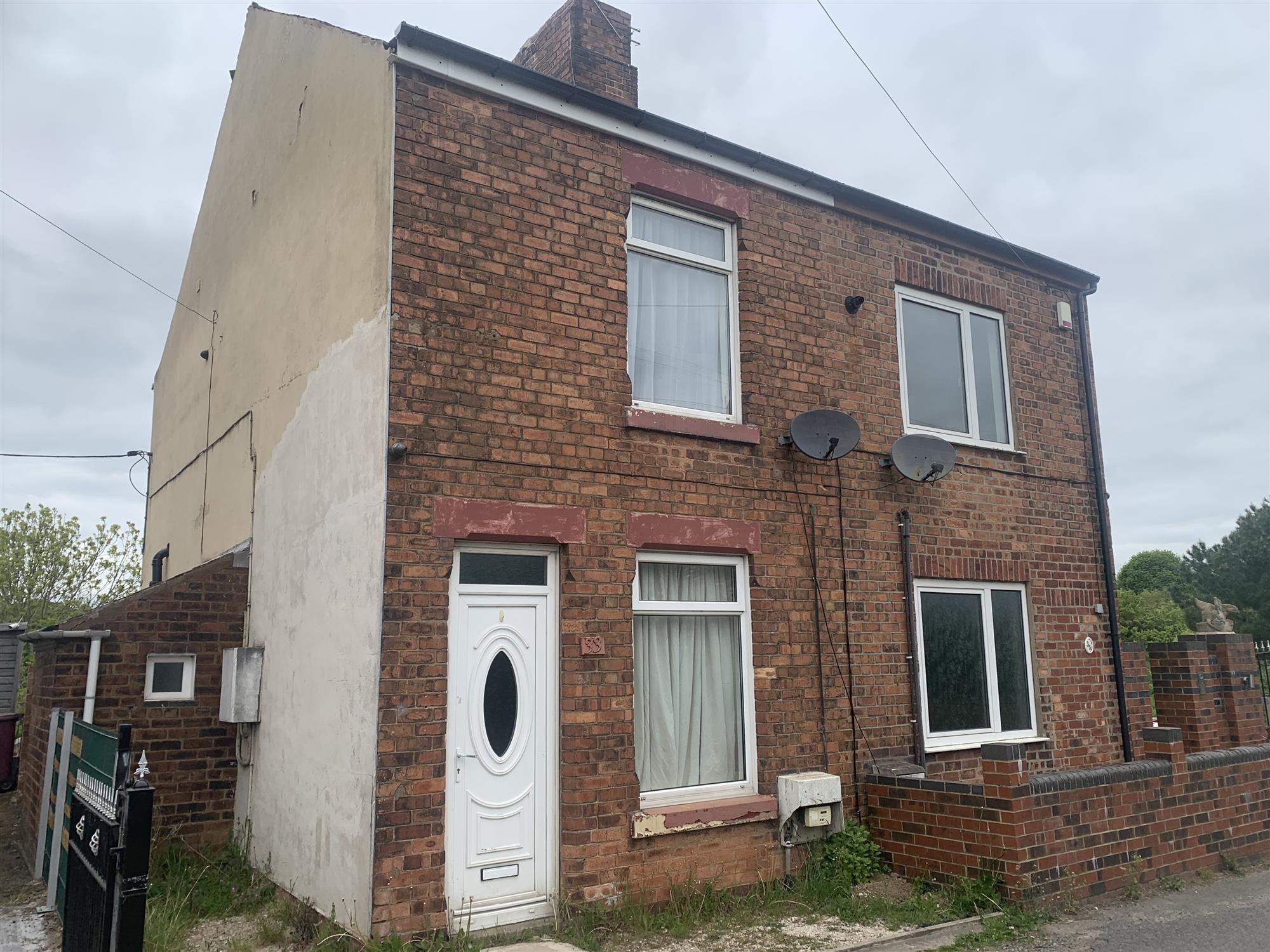 Hollin Hill Road - Picture 1