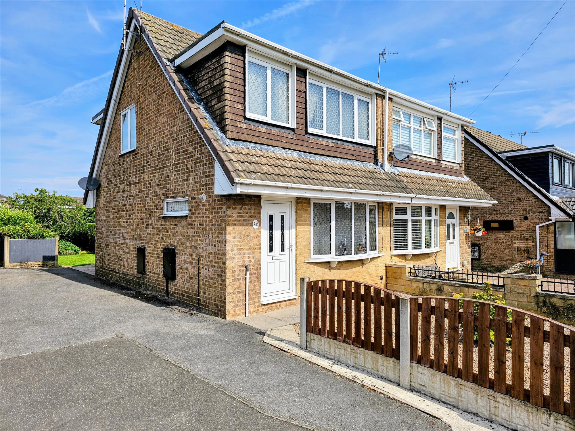 Southfields - Picture 1