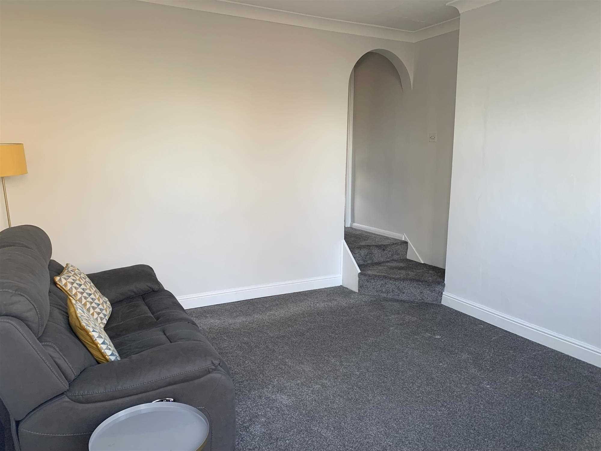 North Road - Picture 3