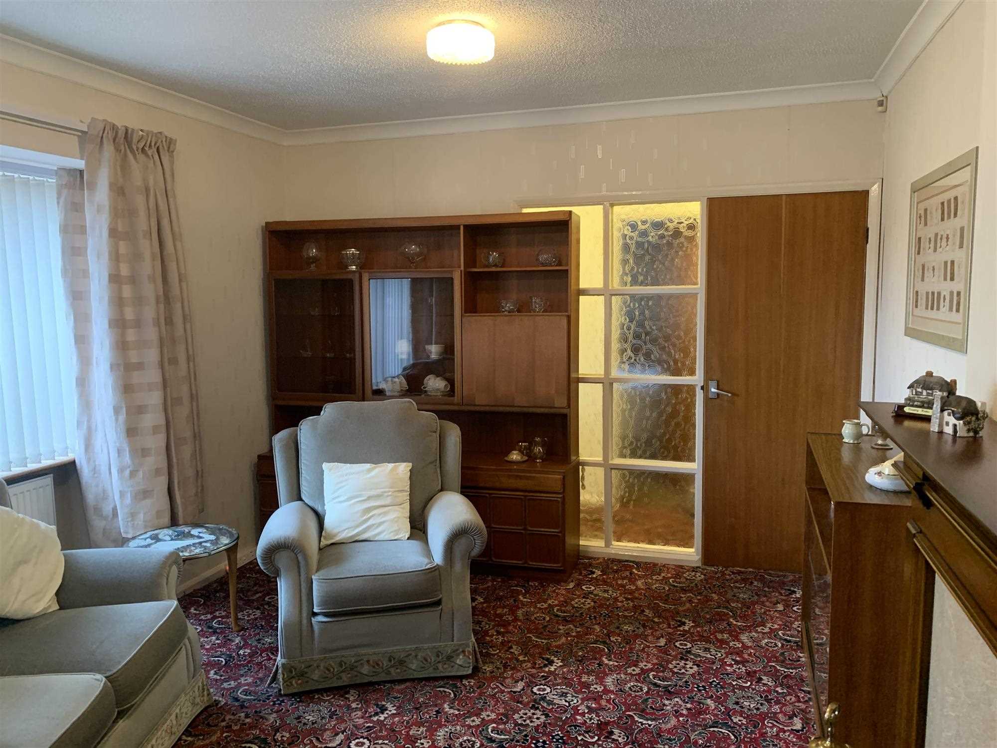 Chestnut Drive - Picture 11