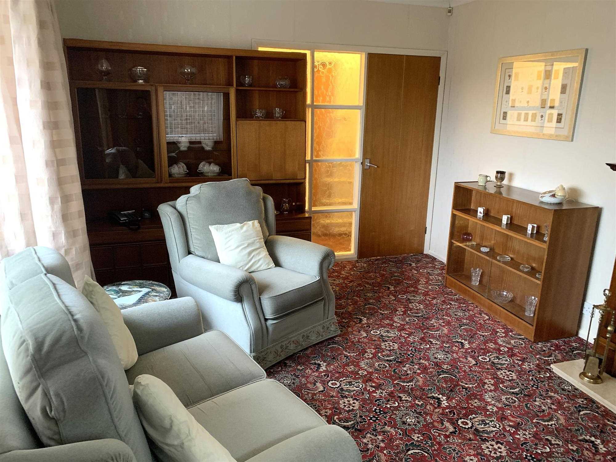 Chestnut Drive - Picture 12