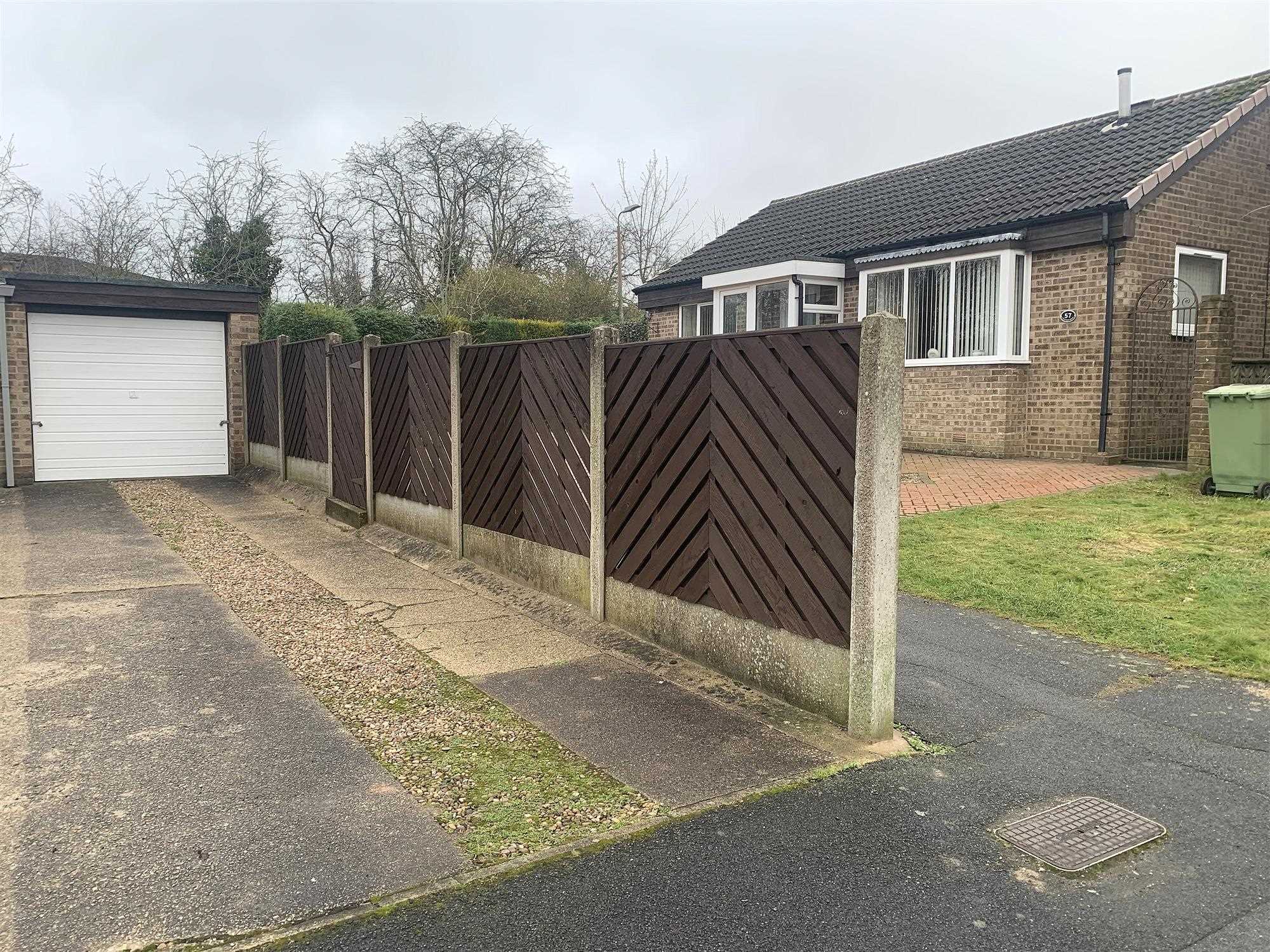 Chestnut Drive - Picture 24