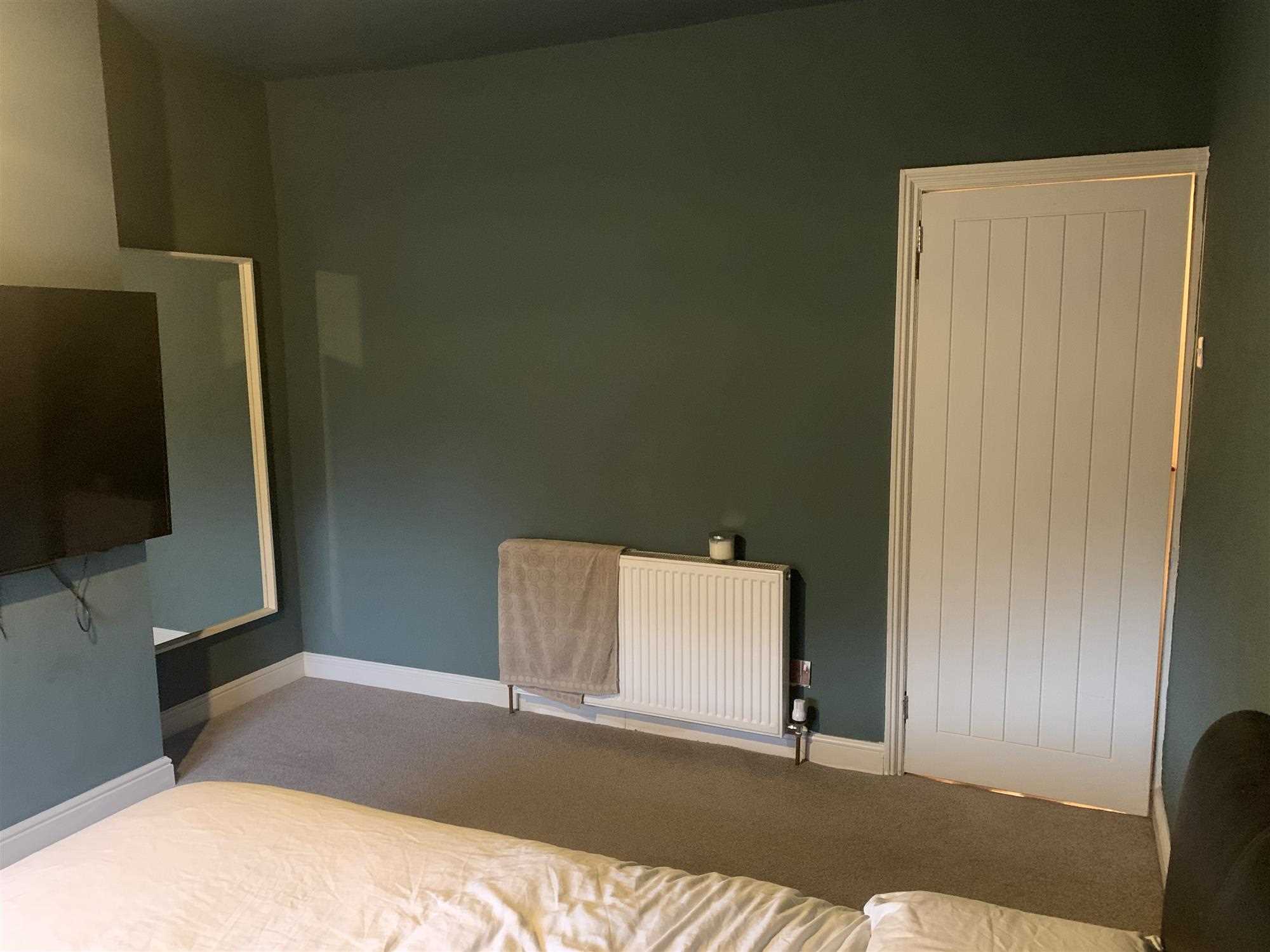 New Street - Picture 9