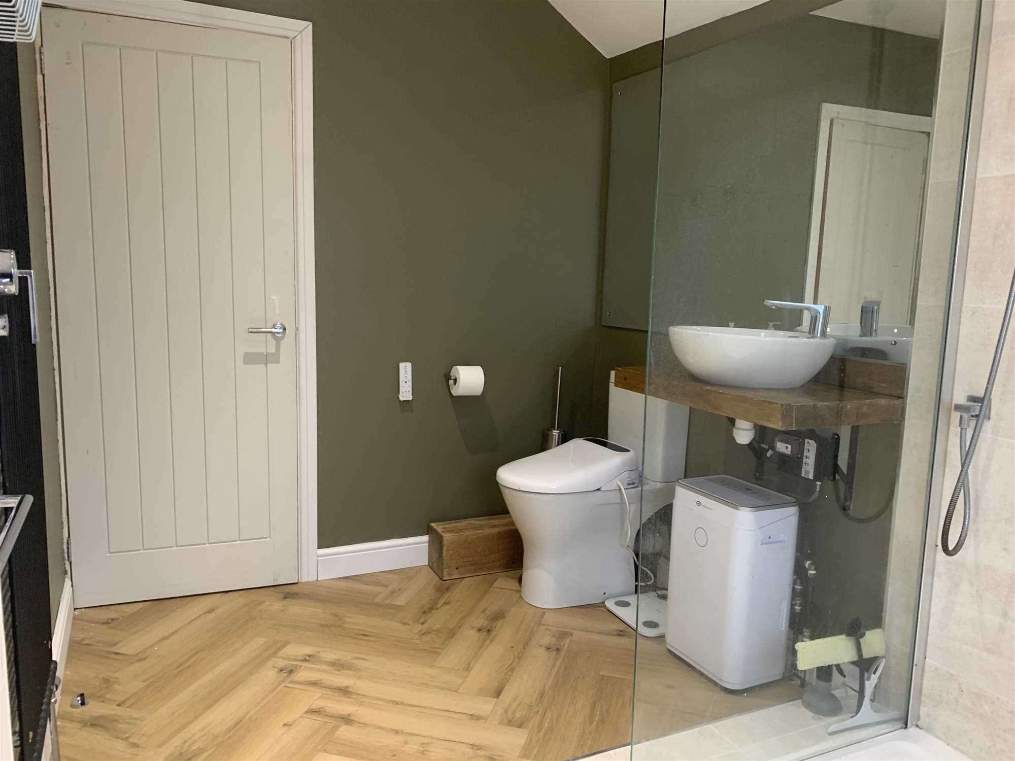 New Street - Picture 14