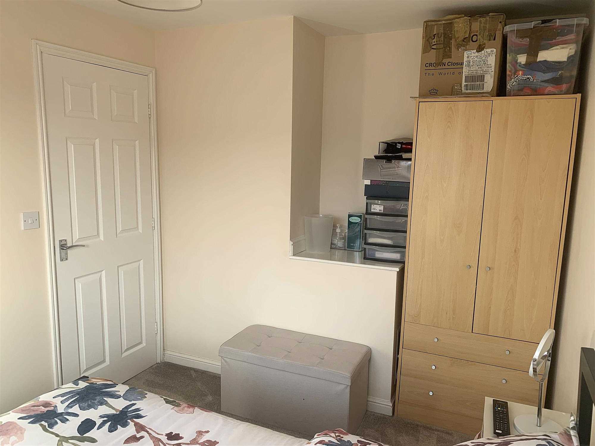 Spinnaker Road - Picture 17