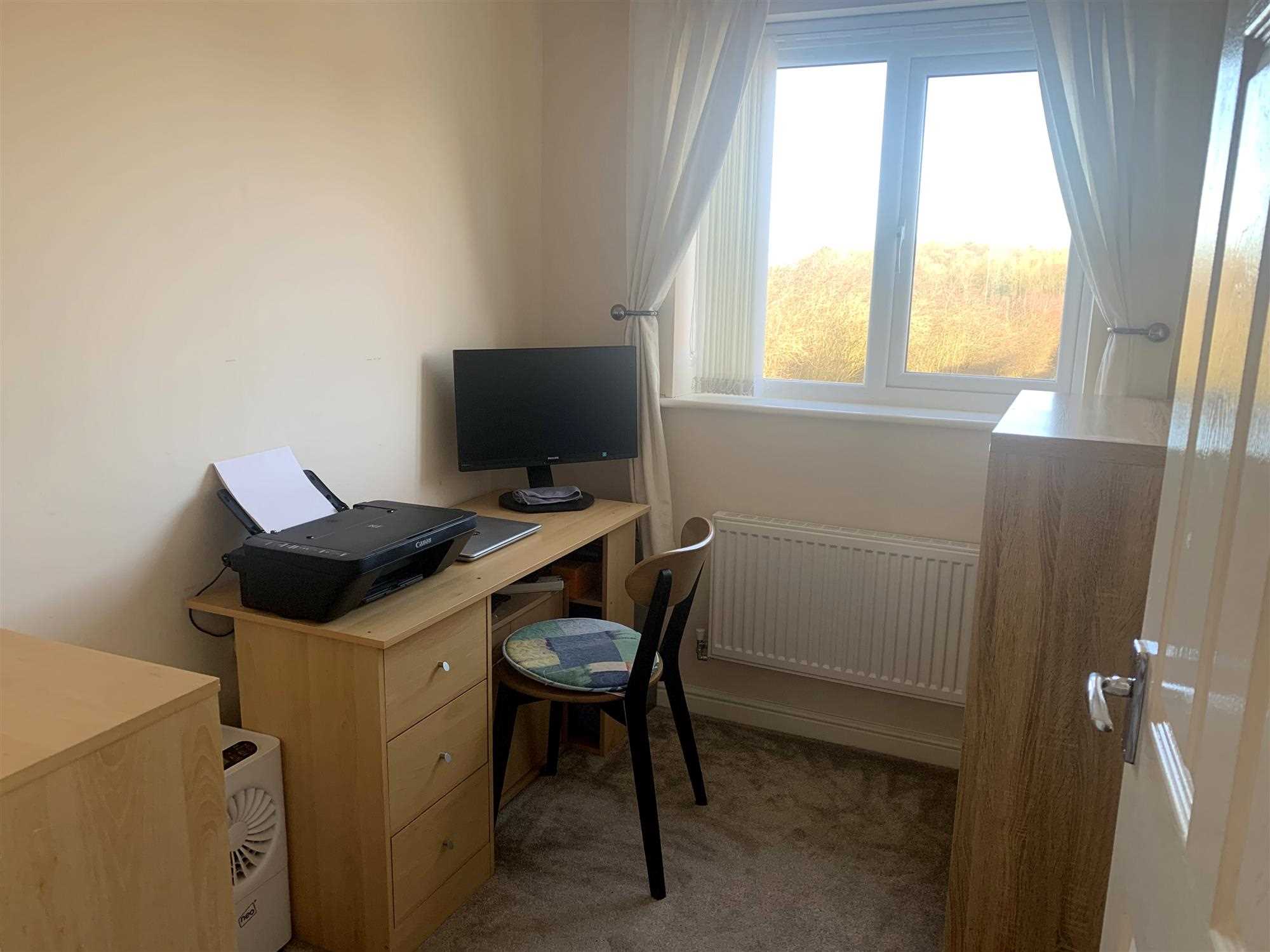 Spinnaker Road - Picture 18