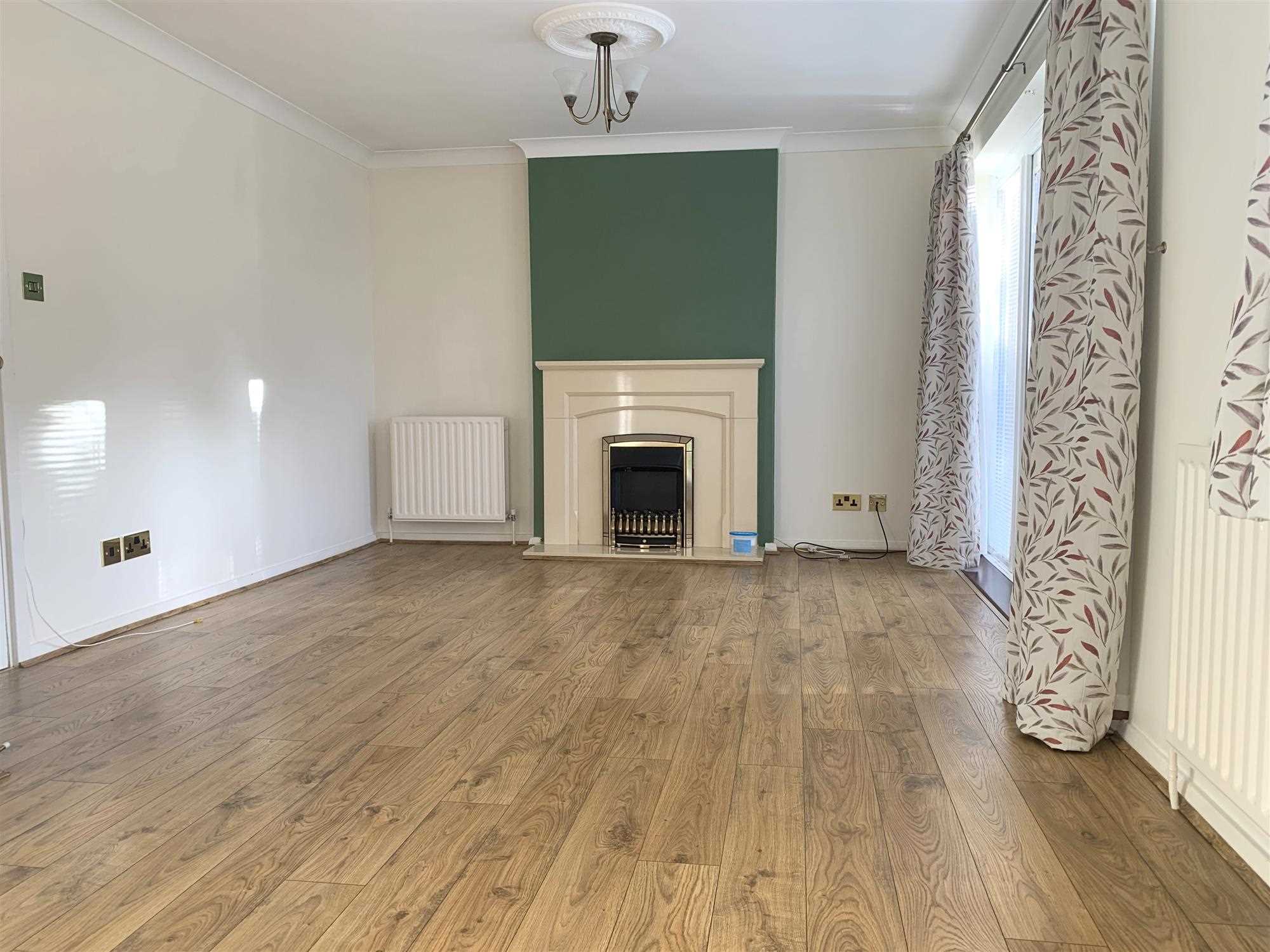 Bowden Avenue - Picture 2