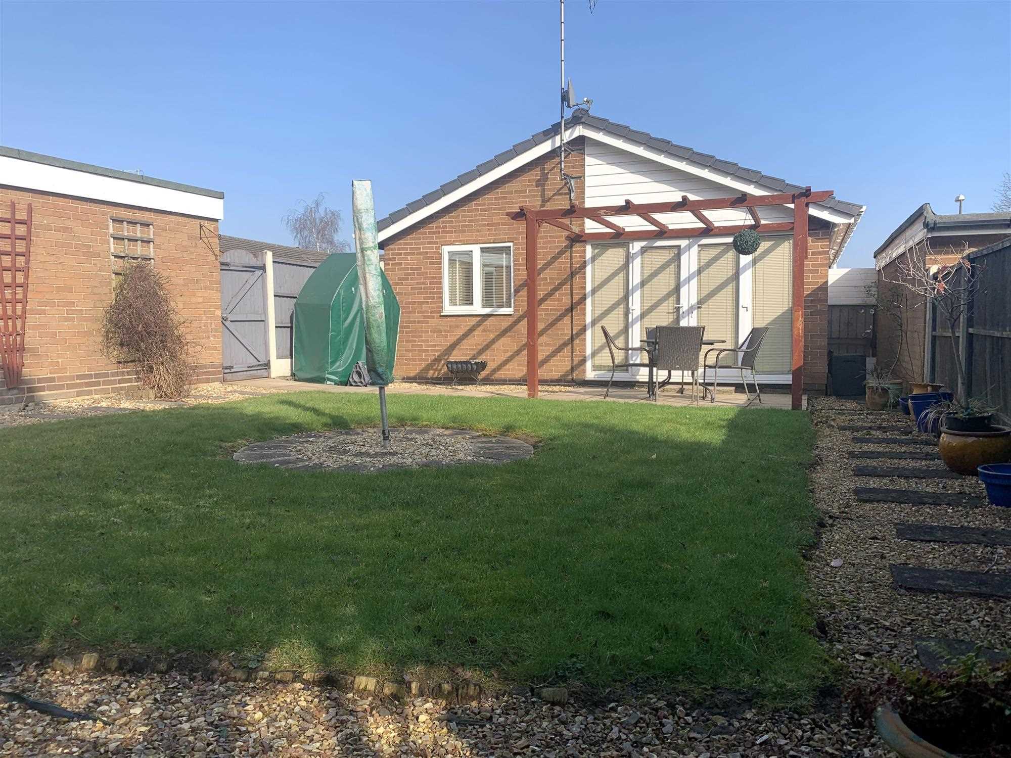 Bowden Avenue - Picture 15