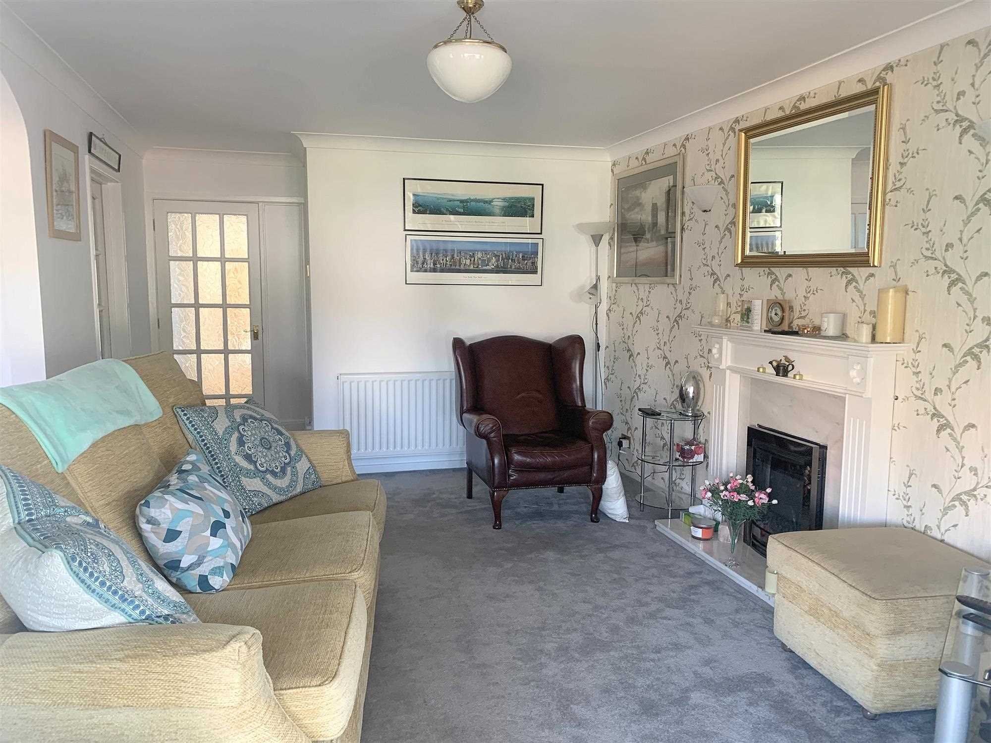 Nethergreen Avenue - Picture 5