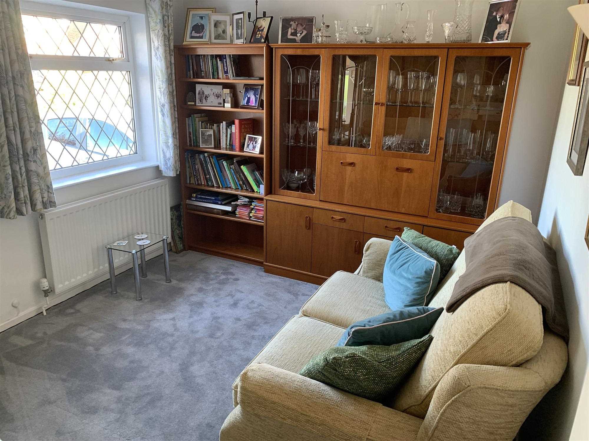 Nethergreen Avenue - Picture 7