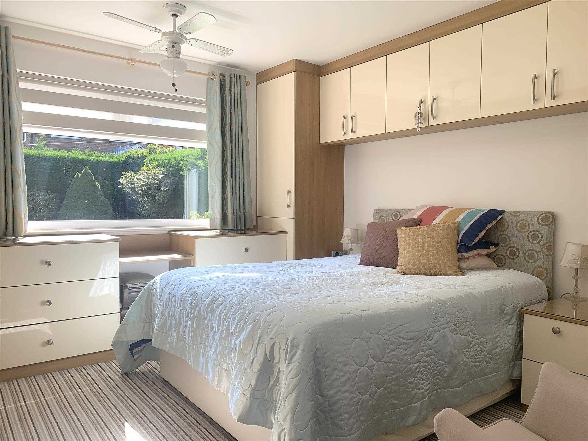 Nethergreen Avenue - Picture 11