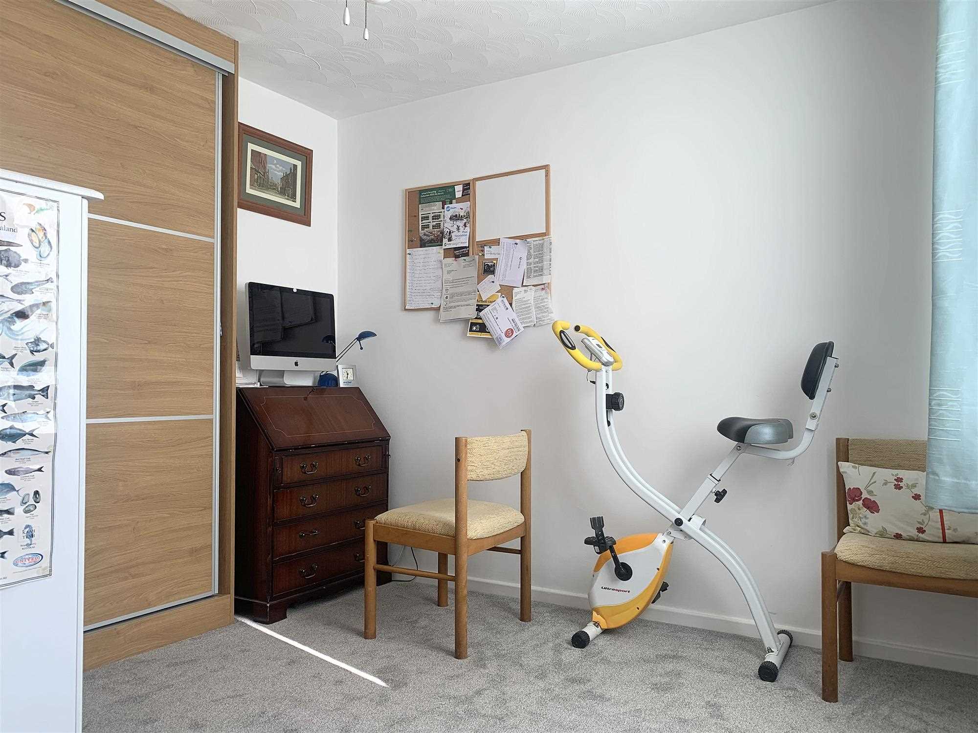 Nethergreen Avenue - Picture 17