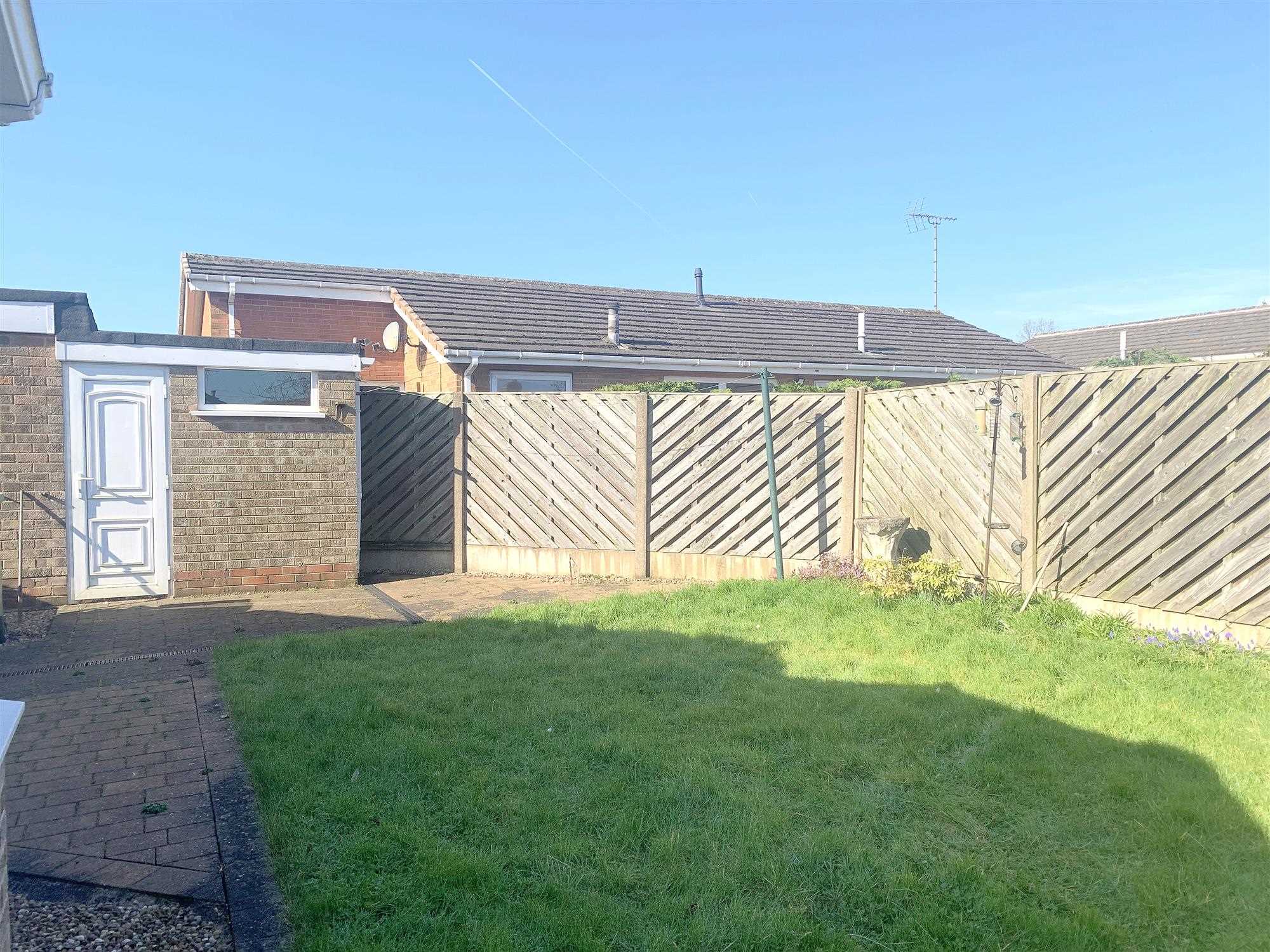 Bowden Avenue - Picture 12