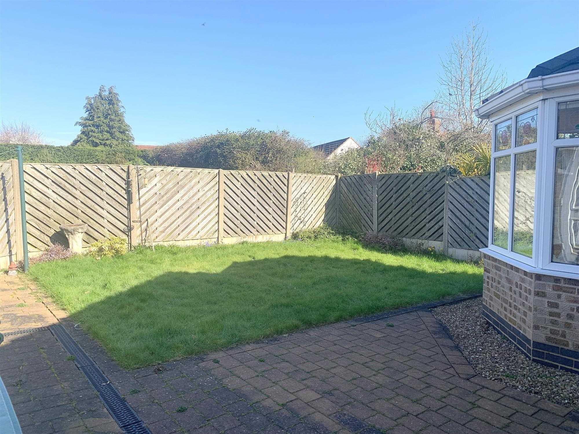 Bowden Avenue - Picture 13