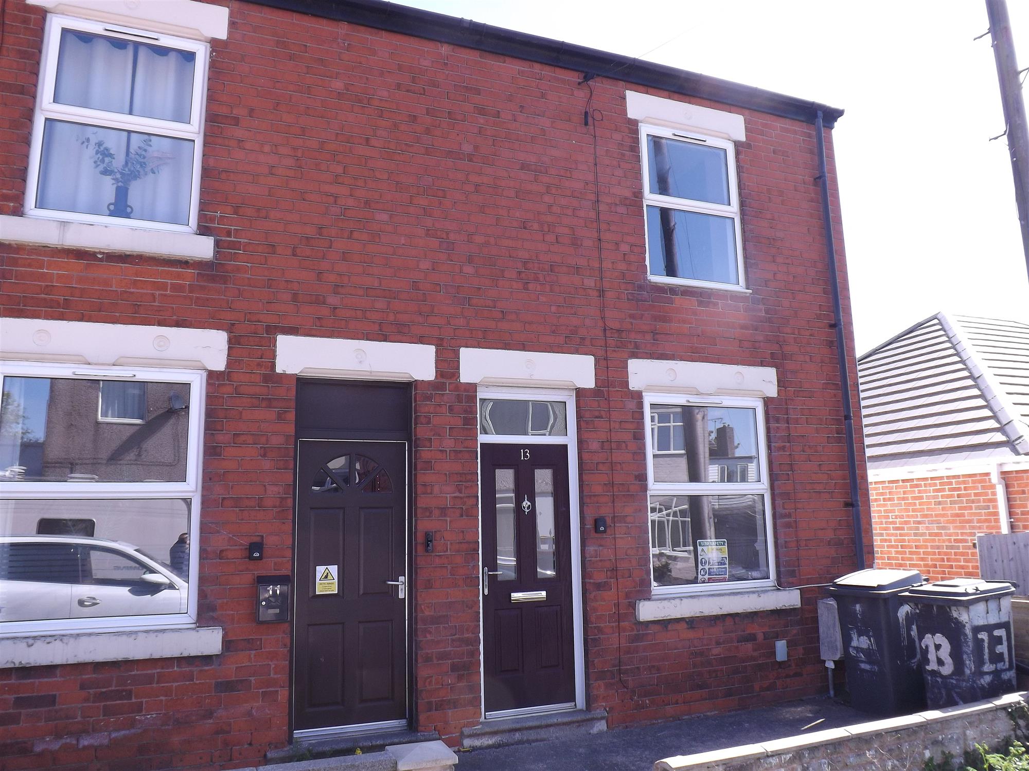 Duke Street - Picture 1