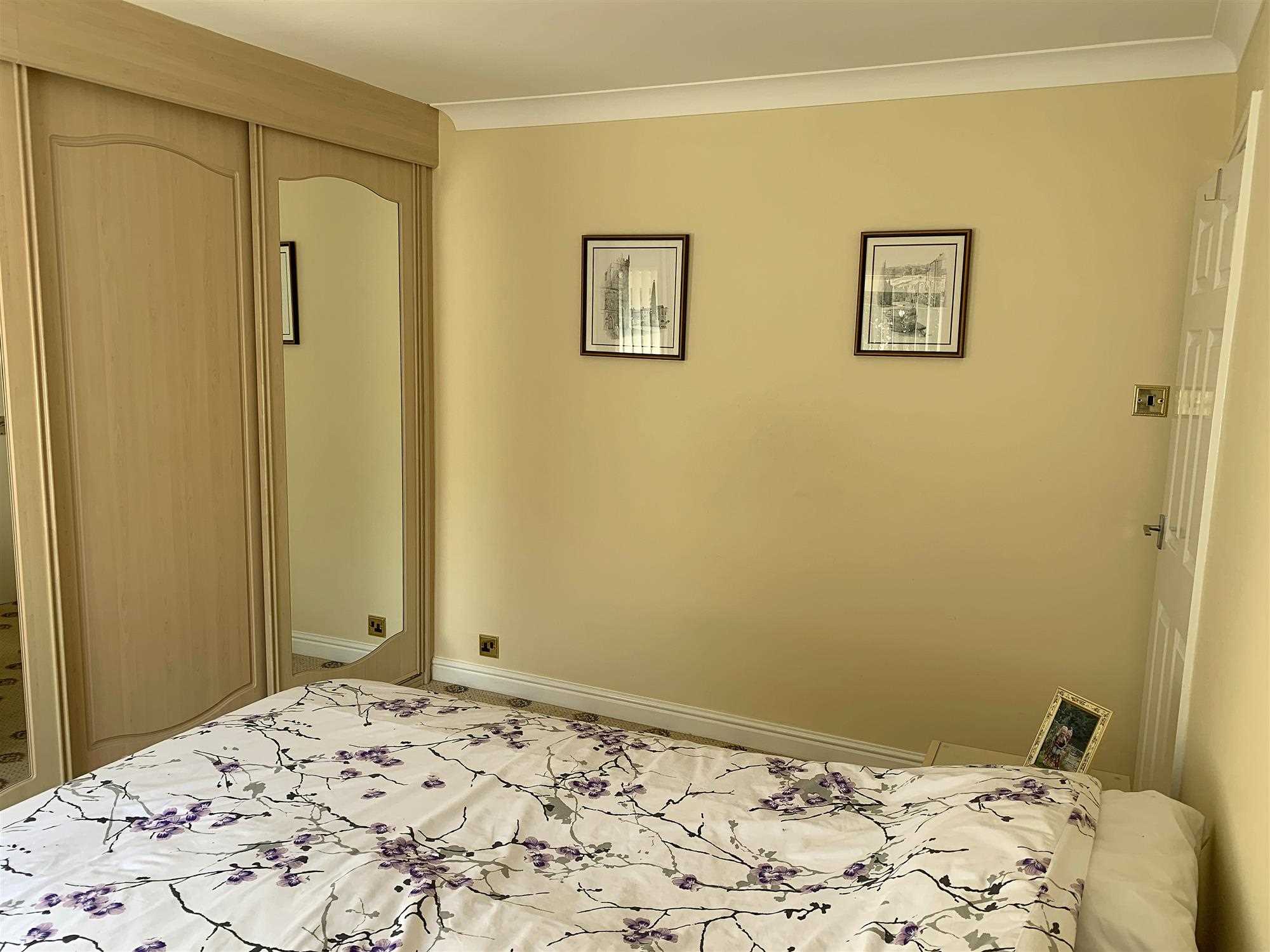 Mansfield Road - Picture 10