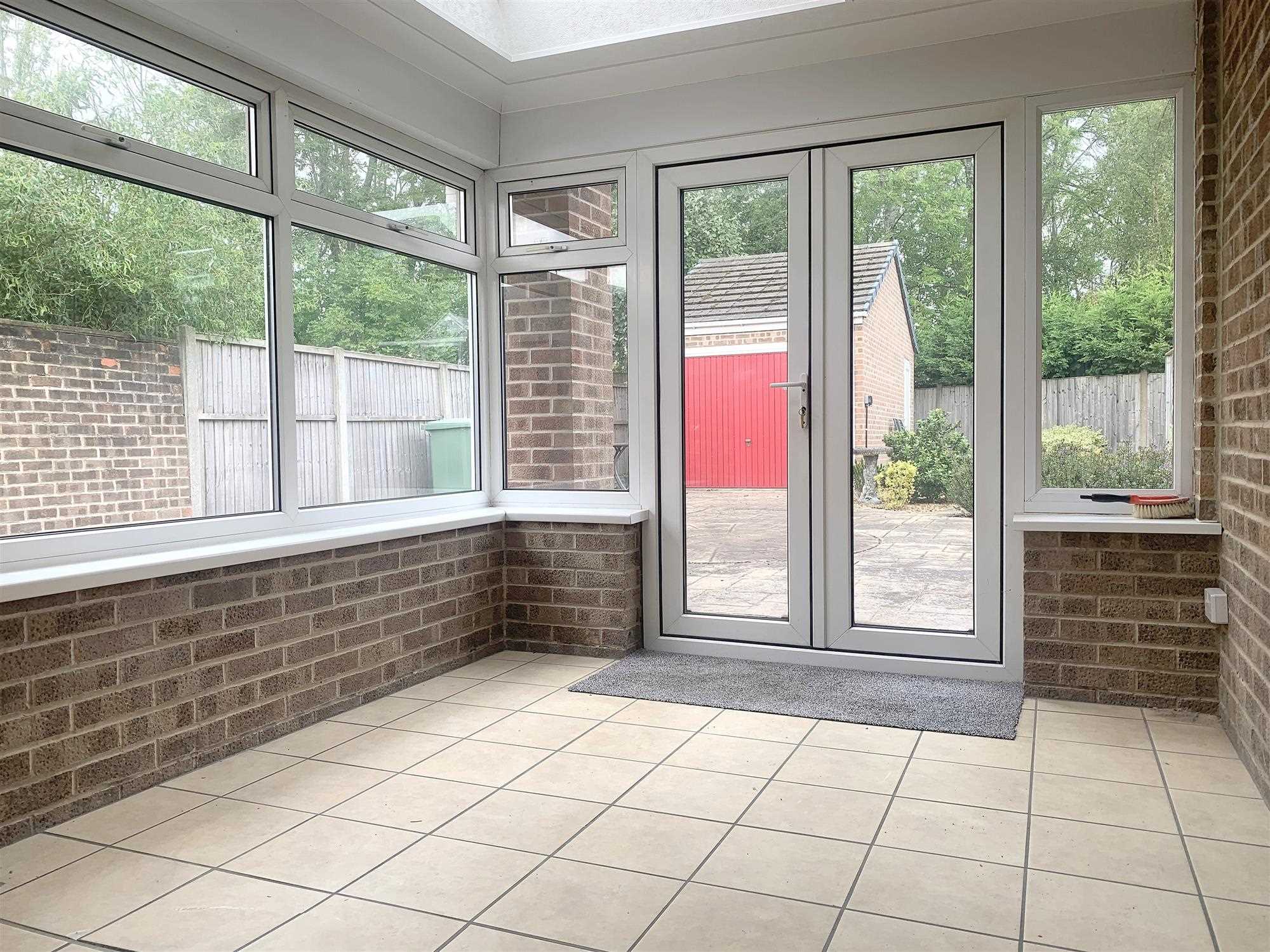 Bowden Avenue - Picture 12