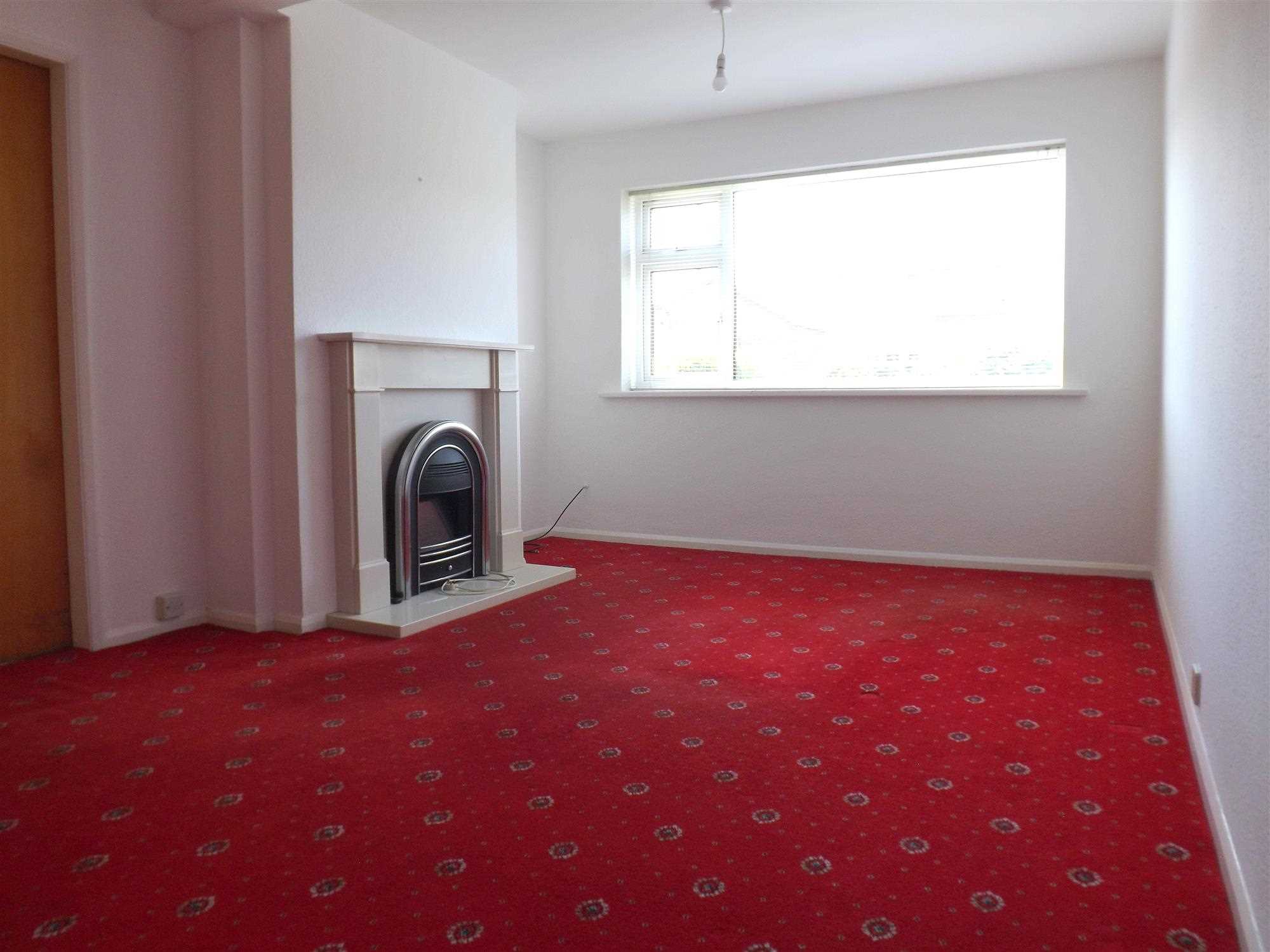 Romeley Crescent - Picture 2