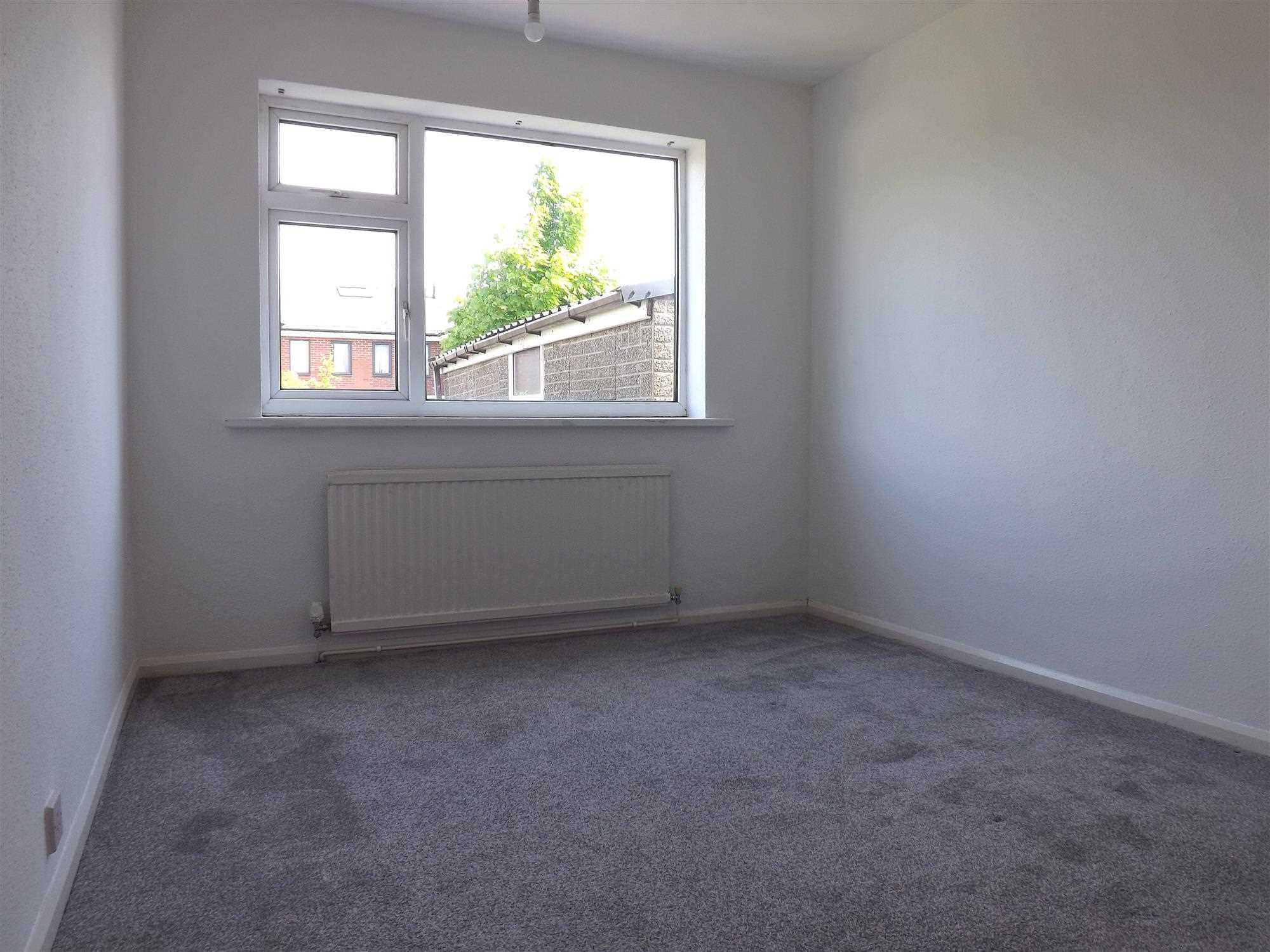 Romeley Crescent - Picture 10