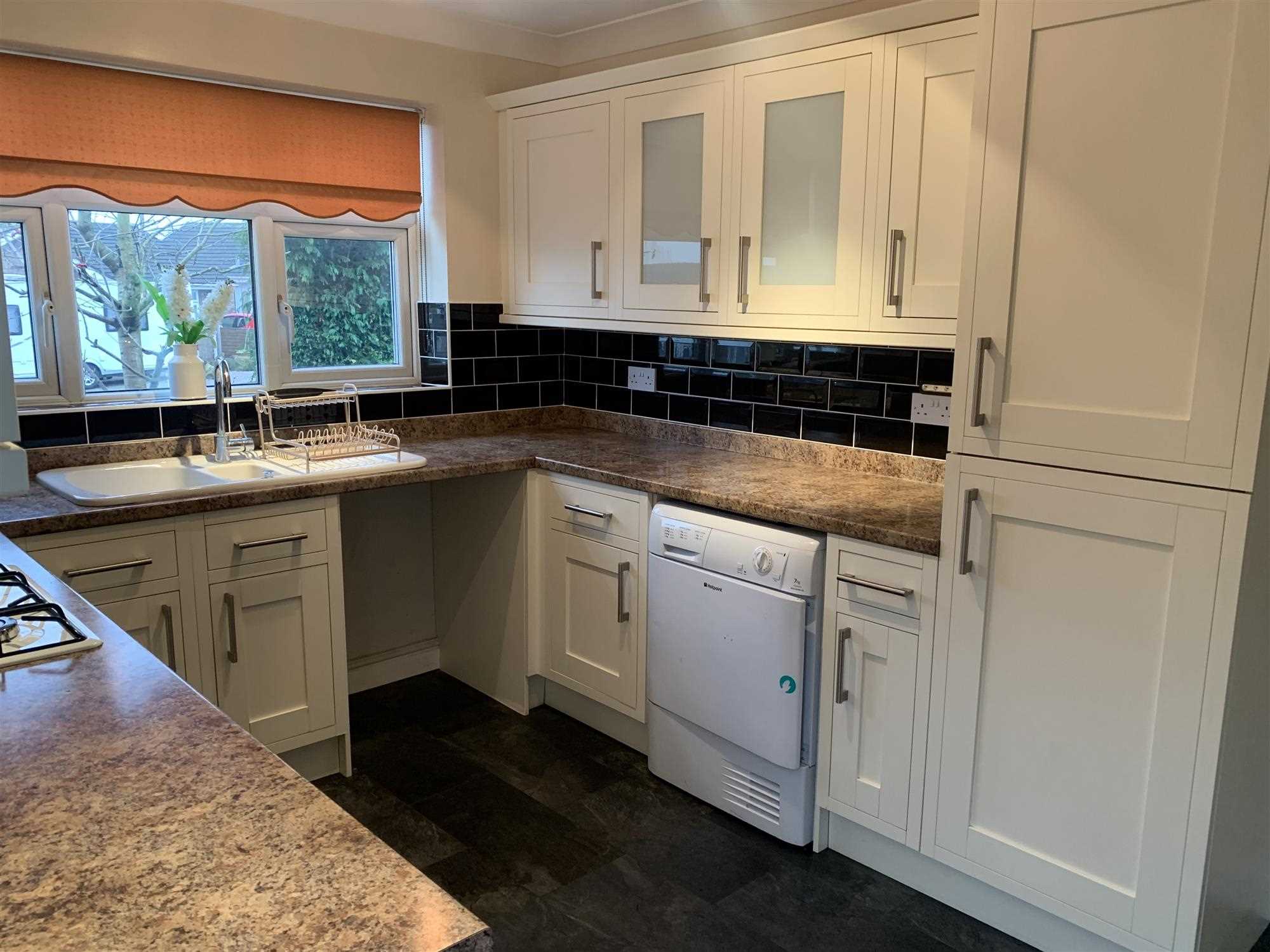 Cavendish Drive - Picture 3