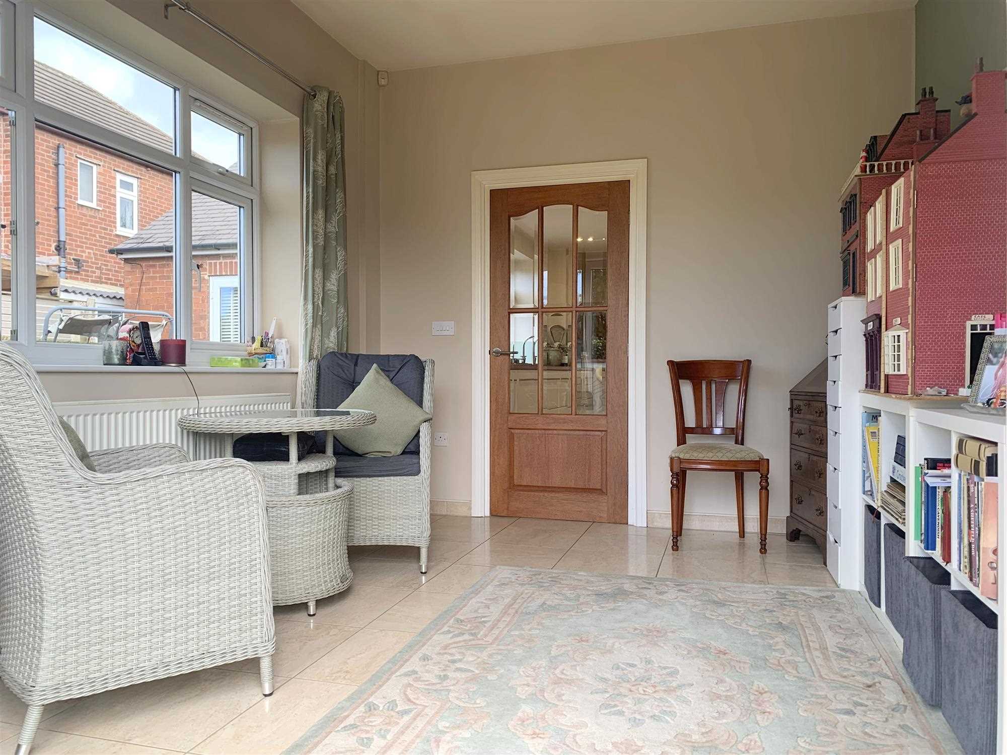 Clowne Road - Picture 10